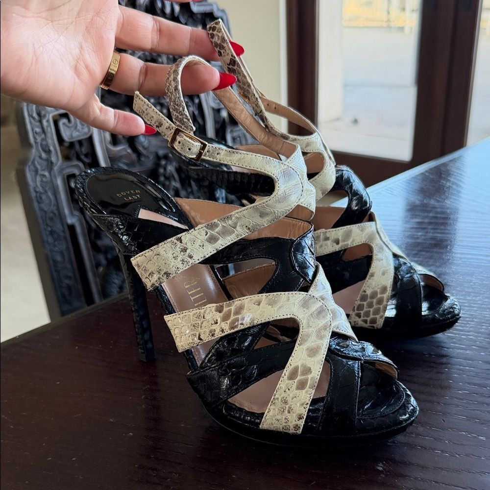 Bottega Veneta Black and Cream Strappy Heels